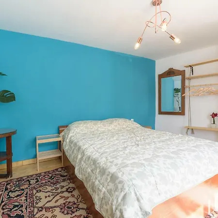 Alyosha Hill House, Central Prázdninový dům Plovdiv